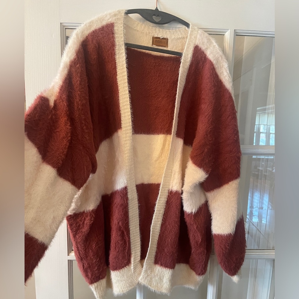 NWOT POL soft striped cardi in L